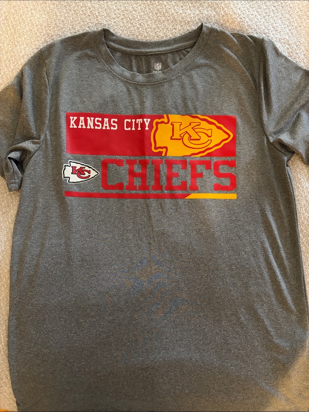 Kansas City chiefs youth performance tee